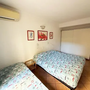 https://appartamenti-da-emilia.hotelitalianriviera.com